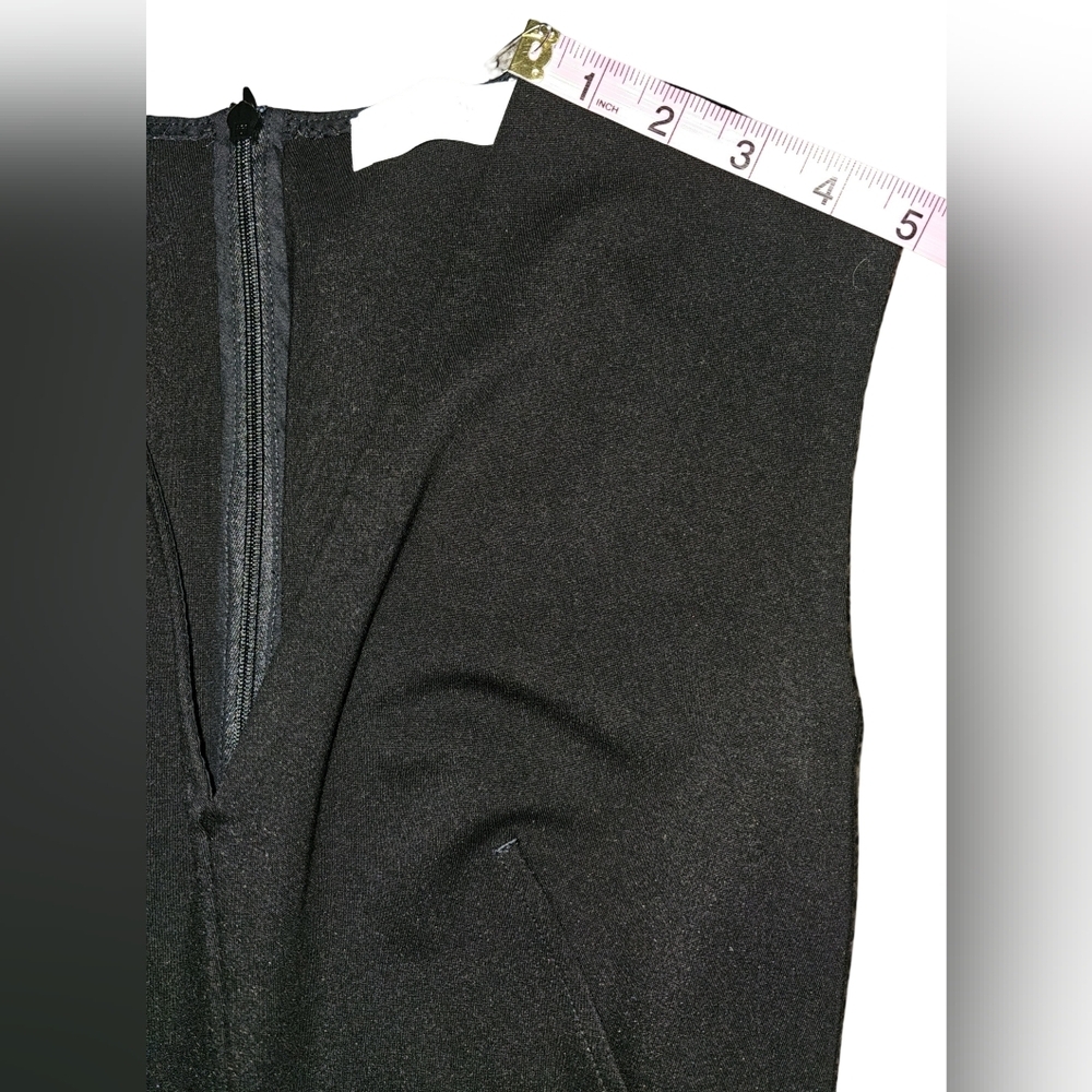 Everlane Black Sleeveless V-Neck Fit & Flare Dress A-Line Stretch Classic Sz 6 - Picture 13 of 15
